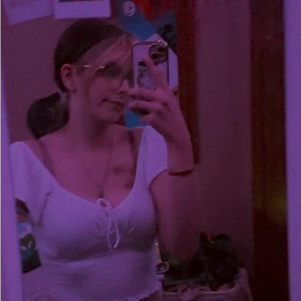 Meet your Posher, Lenna